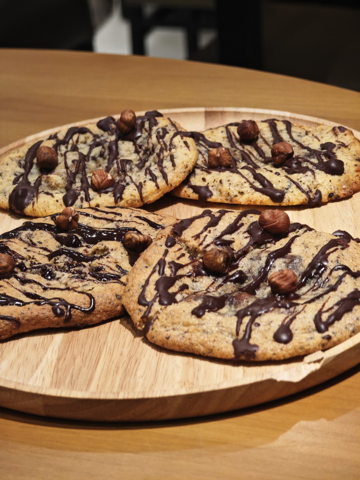Cookies maison au chocolat et aux noisettes